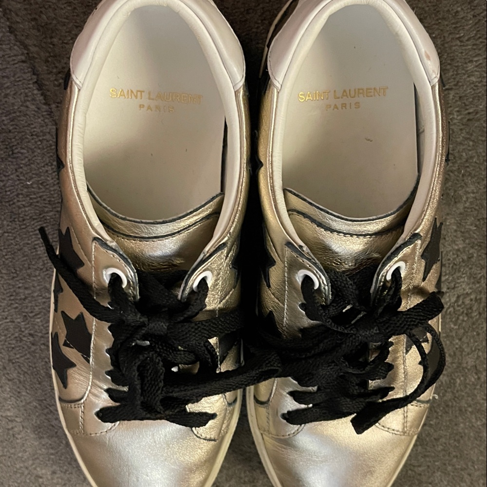 Court Classic SL/06 Gold Metallic Star Leather Sneakers